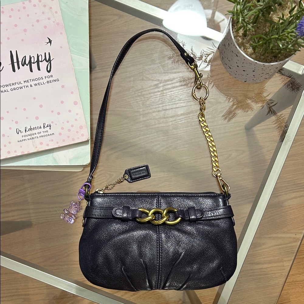 Coach Vintage Deep Purple Leather Shoulder Bag with Gold Chain Detail